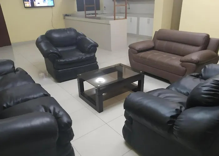 Resort: Hostal Inversiones Huachipa